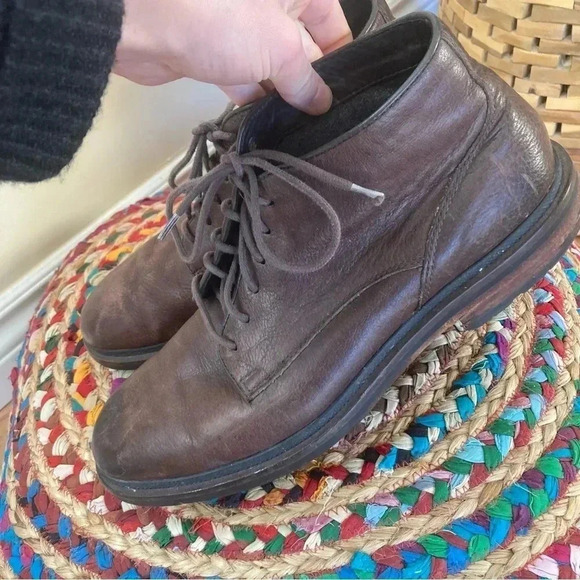 Cole Haan brown grained  leather boots - Picture 5 of 8